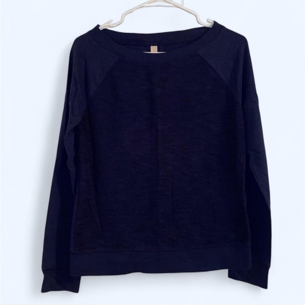 Xhilaration Navy Crewneck Sweatshirt Size M